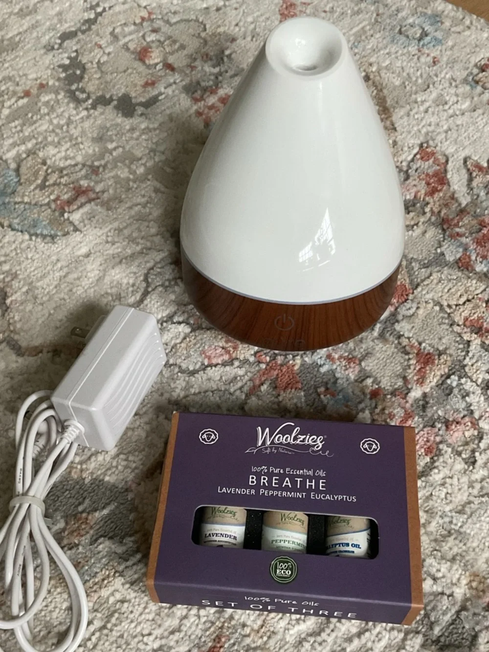 Pure Enrichment Diffuser with Woolzies Breathe Essential Oil Set